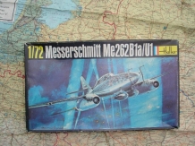 images/productimages/small/Messerschmitt Me262 B1a.U1 Heller 233 1;72.jpg